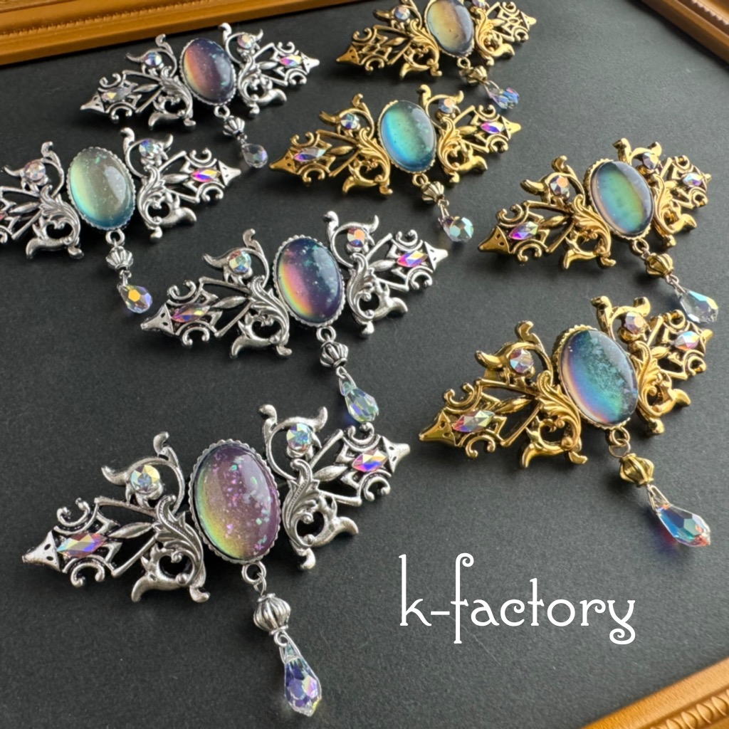 ルミナスムーンアラベスクブローチ